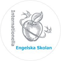 Internationella Engelska Skolan logo